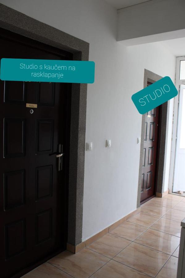 Mihaela Studio Apartmans 150M Near The Beach Kaštela エクステリア 写真